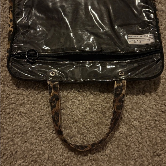 Oscar De La Renta leopard print w clear plastic pockets toiletry/cosmetic bag - Picture 8 of 8